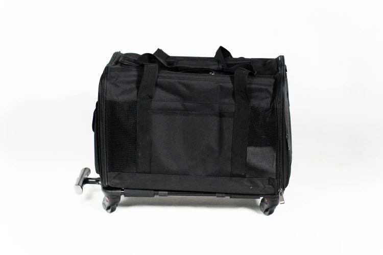 Transporter na kółkach dla psa i kota VETVERTA czarny | Rozszerzana torba transportowa 40 × 48 × 32 cm.jpg