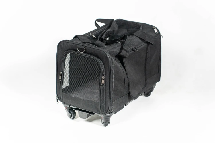 Transporter na kółkach dla psa i kota VETVERTA czarny | Rozszerzana torba transportowa 40 × 48 × 32 cm.jpg