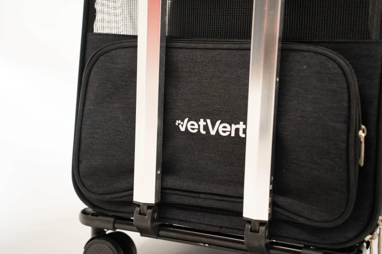 Transporter na kółkach dla dwóch kotów VETVERTA czarny | Duża torba transportowa 55 × 37 × 47 cm